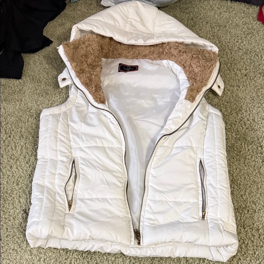 Love Tree White Quilted Hooded Vest
